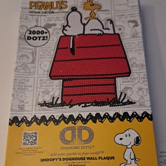 Peanuts Snoopy's Doghouse Wall Plaque - Picture 1 of 2